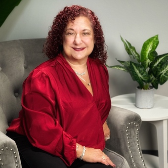 Carolyn Samuels